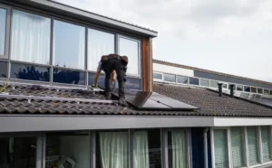 Comment savoir si votre toiture a besoin d'un nettoyage ?